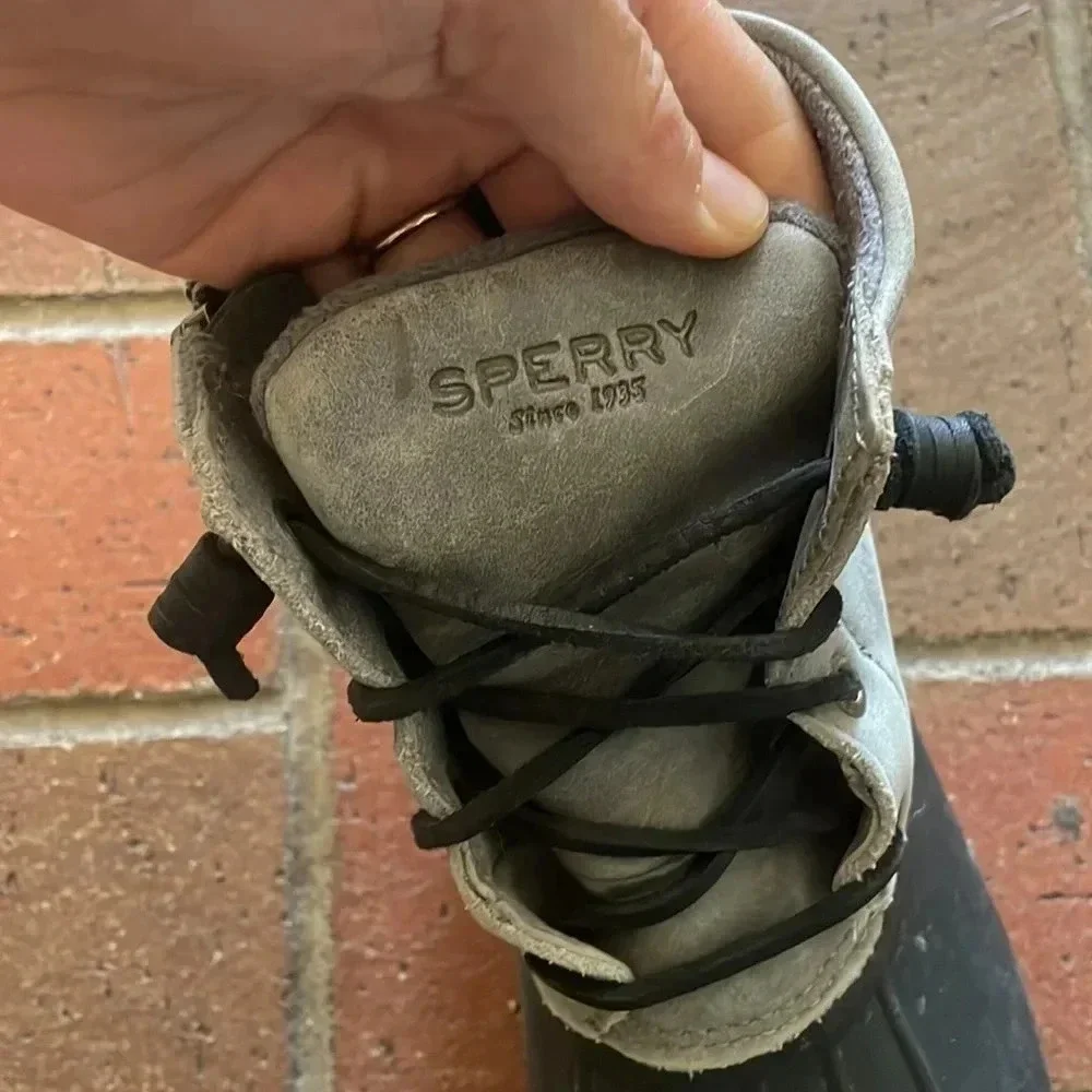 Sperry Saltwater Duck Boots Womens 6.5M‎ Grey Black Leather Waterproof STS81732